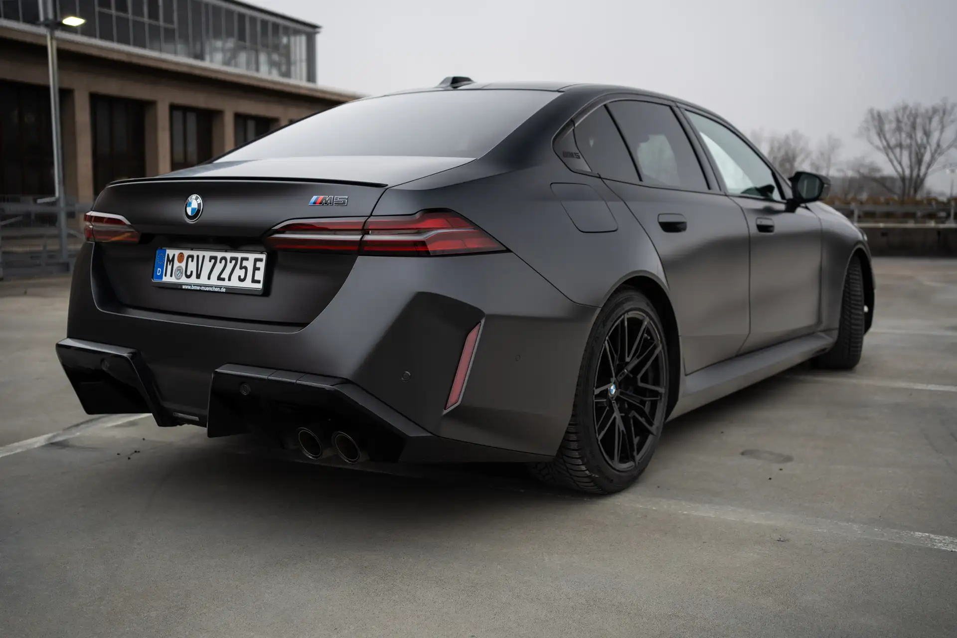 Rear view of our Frozen Black M5 in detail.